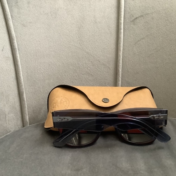 Brand New Ray-ban Mega Wayfair Sunglasses blue